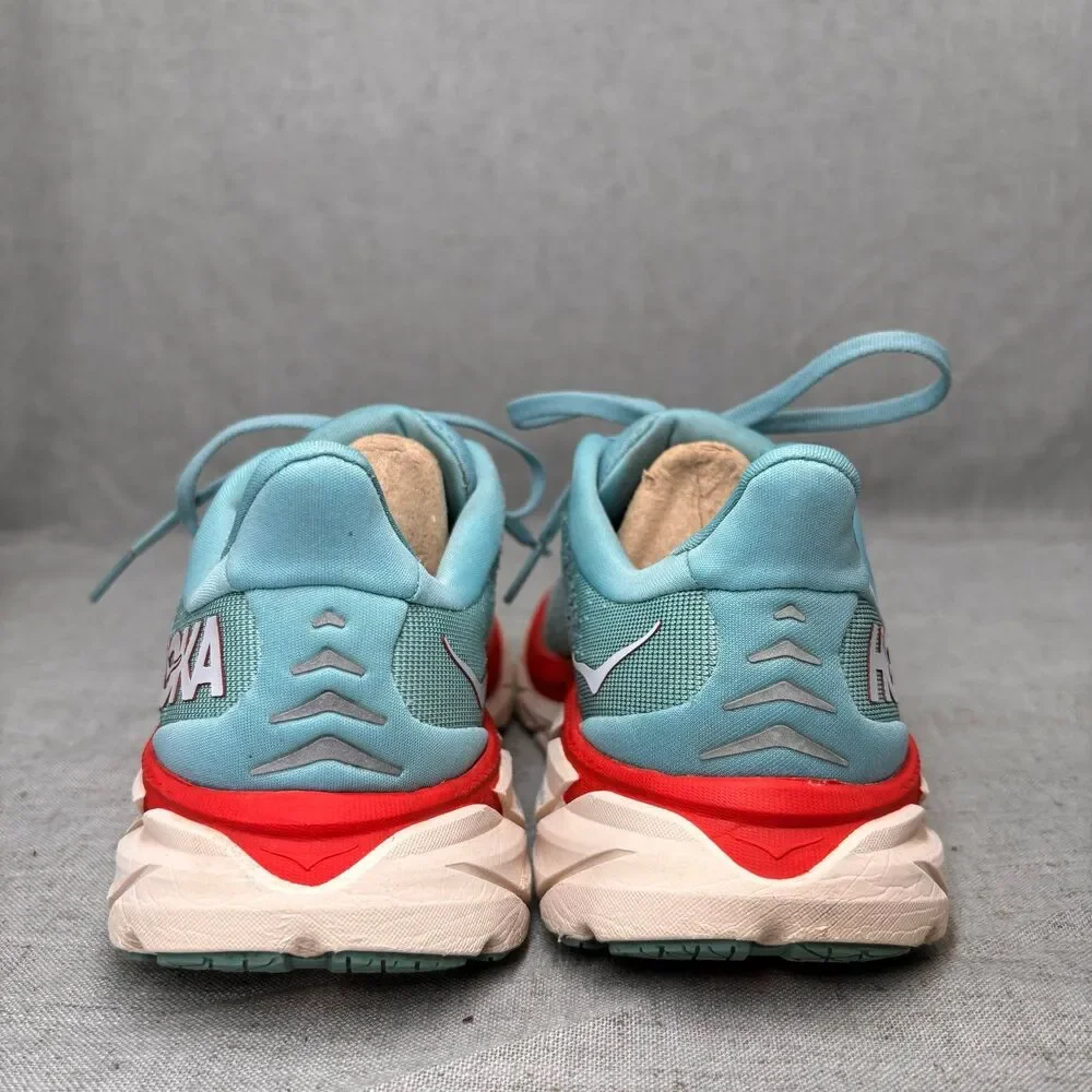 Hoka One One hoka one